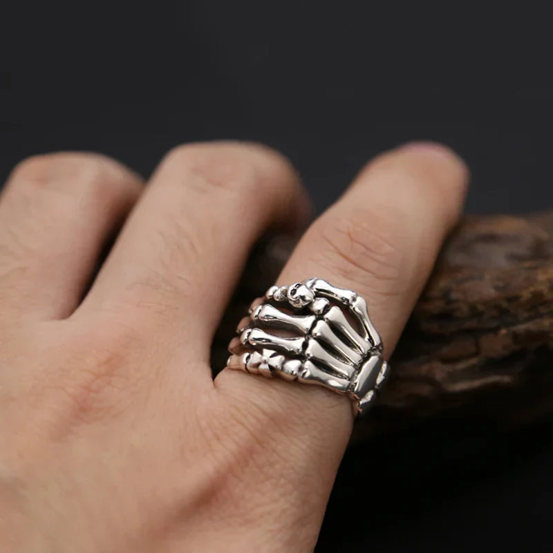 Bague Main Squelette - Outre Tombe