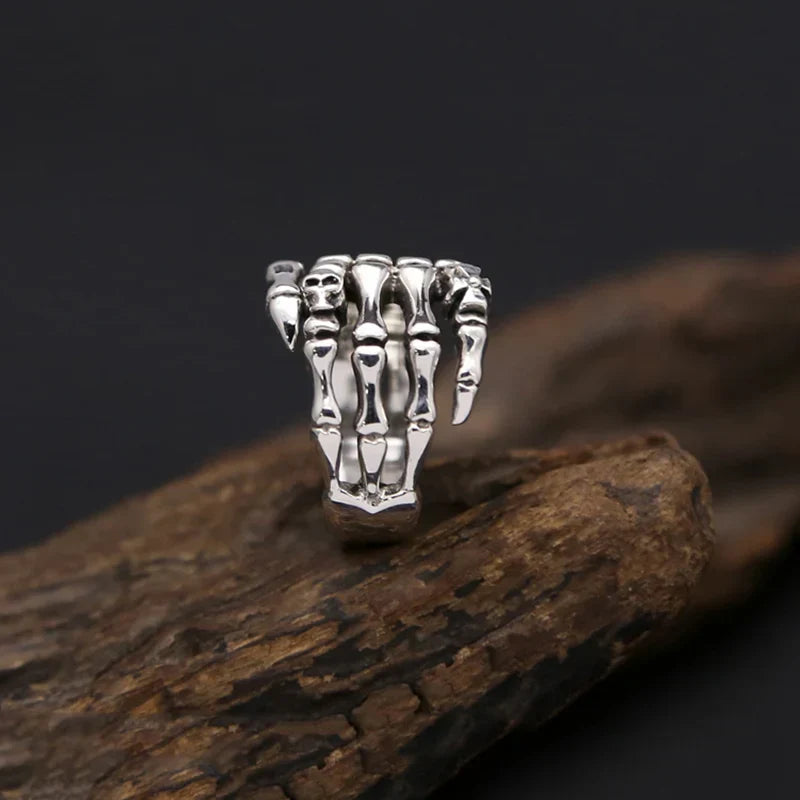 Bague Main Squelette - Outre Tombe